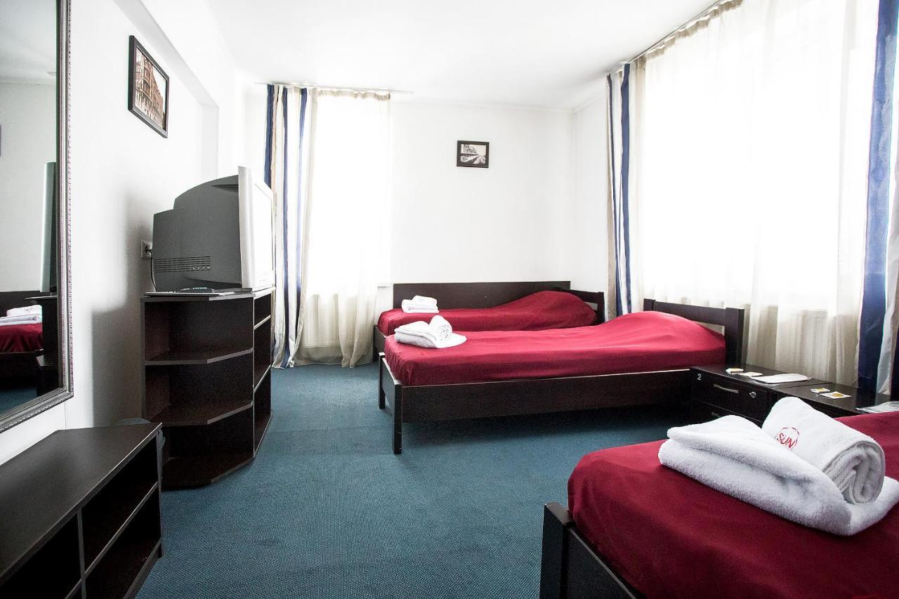 Hotel Sunlit Ivano-Frankivsk Esterno foto