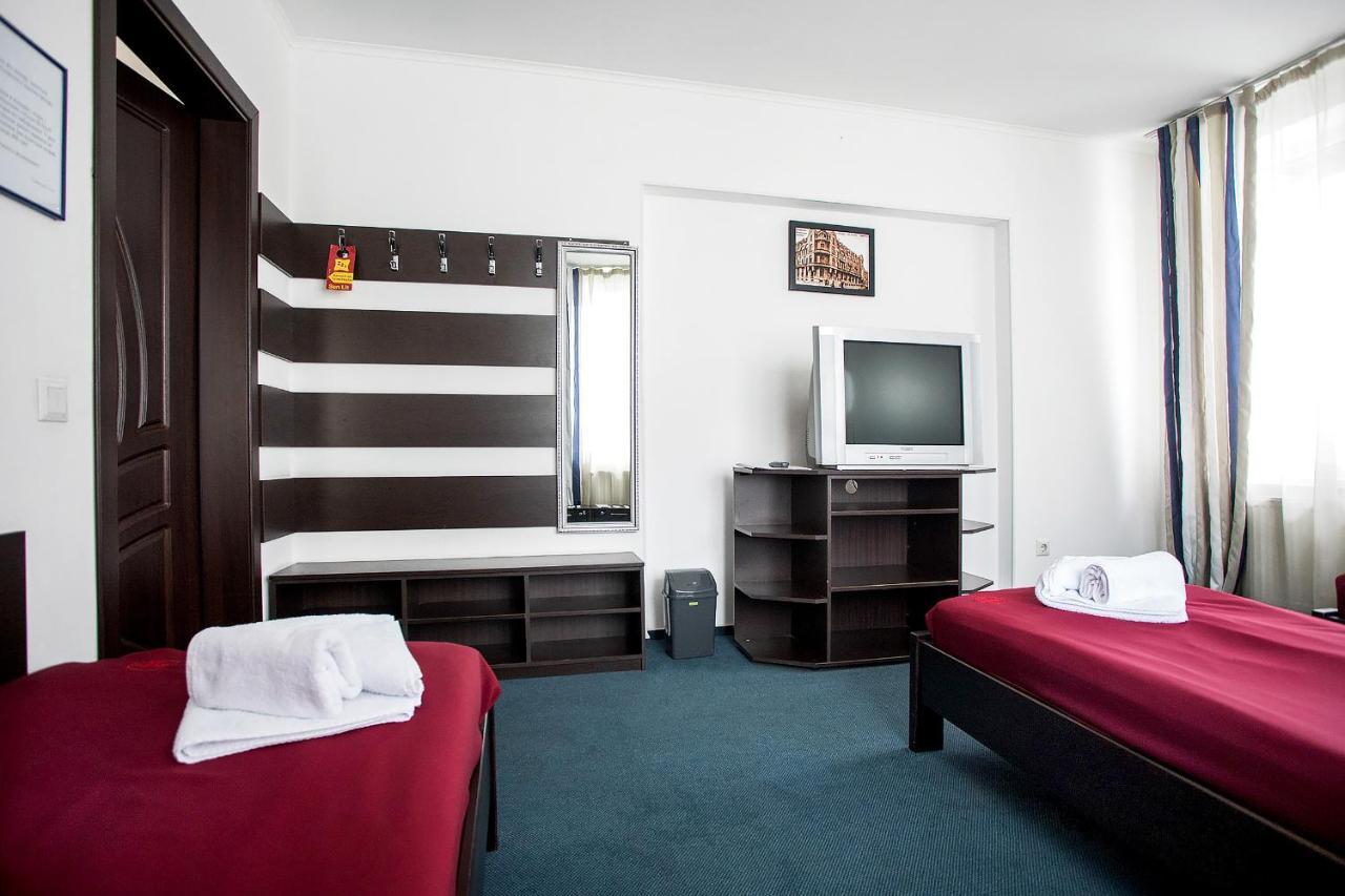 Hotel Sunlit Ivano-Frankivsk Esterno foto